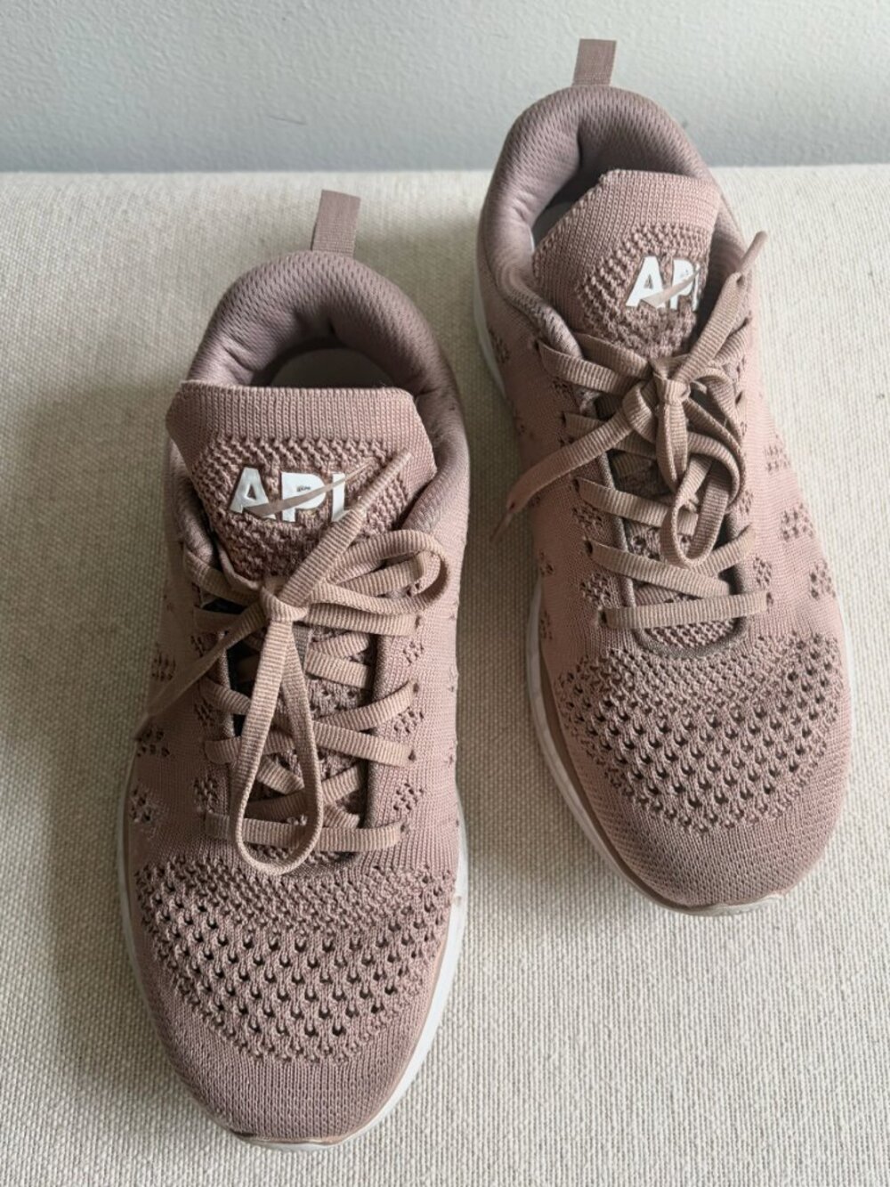 APL Techloom Pro Knit Running Sneakers Shoes Size 8